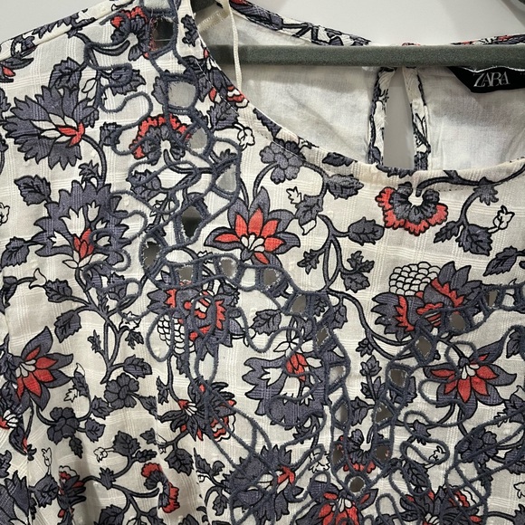 NWT ZARA Blue and white floral long sleeve mini dress - Picture 4 of 13